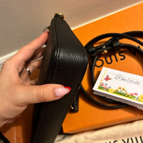 Louis Vuitton easy pouch on strap - Picture 6 of 11